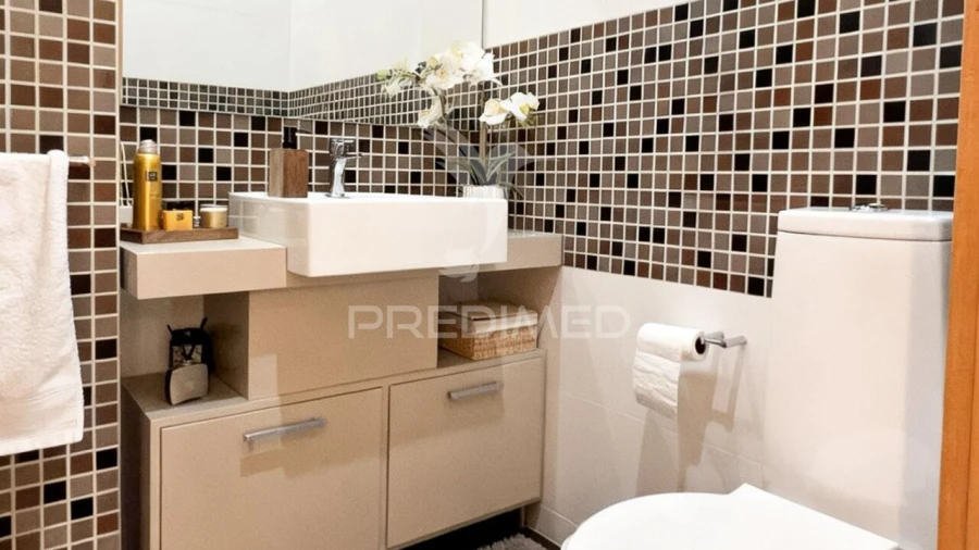 Apartamento T3 para Venda em Nogueira da Regedoura Foto 6