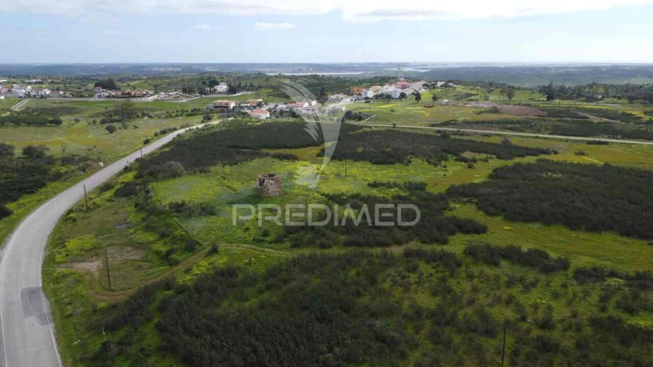 Terreno para Venda em Azinhal Foto 3