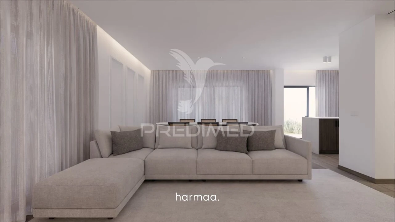 Moradia T4 para Venda em Fatima Foto 5