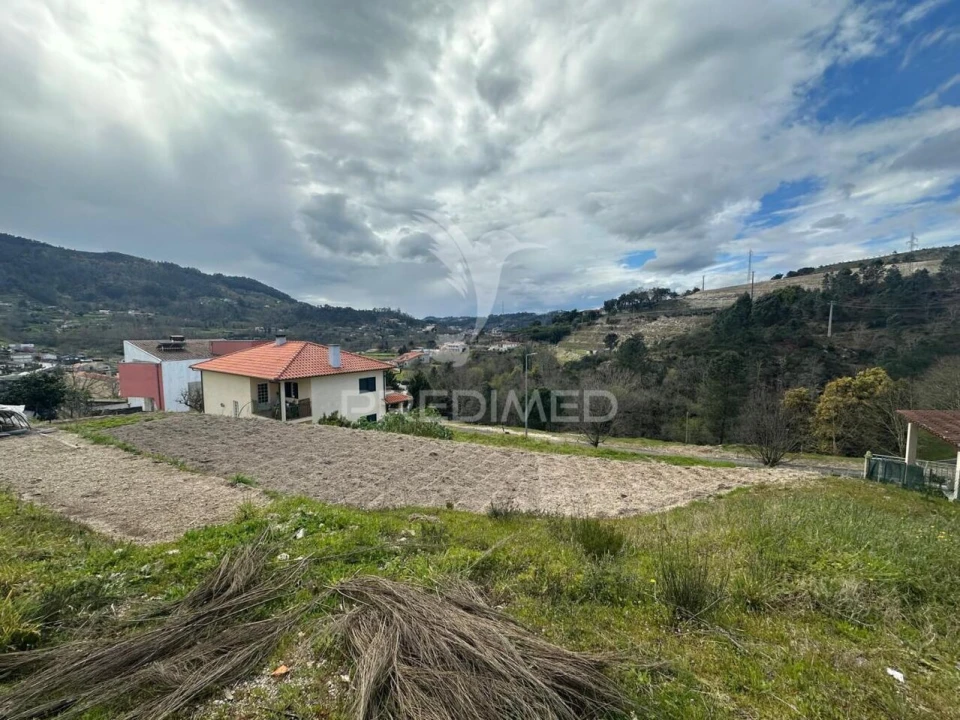 Terreno para Venda em Gondar Foto 4