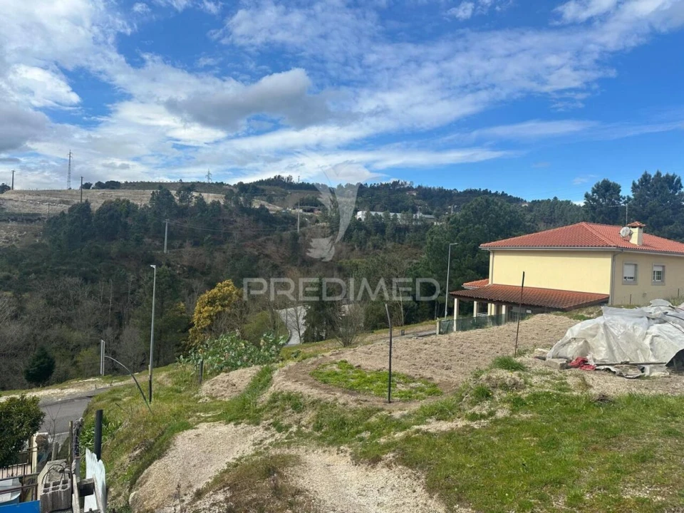 Terreno para Venda em Gondar Foto 9