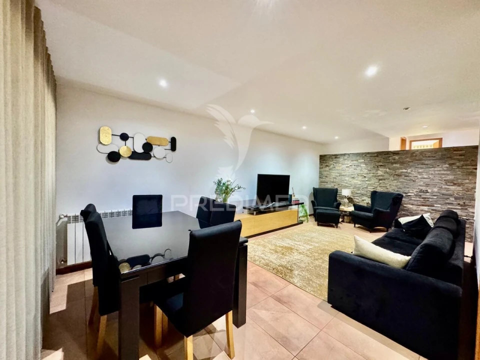 Apartamento T3 para Venda em Caldelas Foto 28