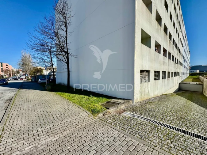 Apartamento T3 para Venda em Caldelas Foto 34