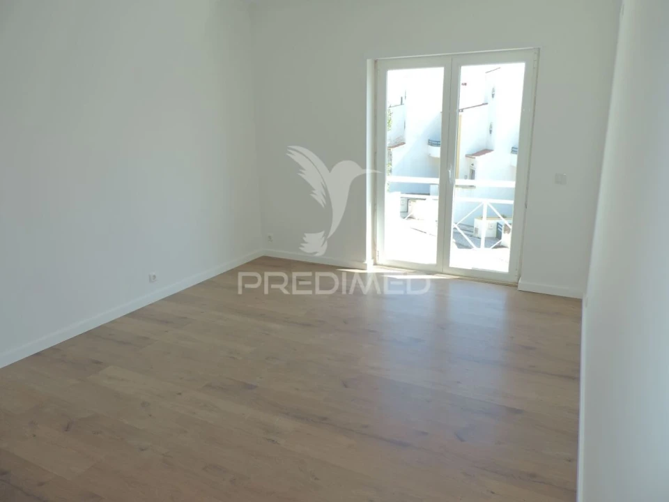 Moradia T3 para Venda em Ericeira Foto 12