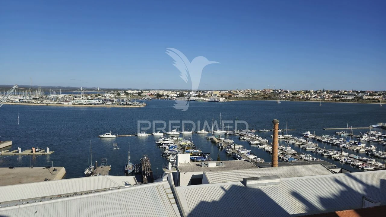 Apartamento T2 para Venda em Portimão Foto 33