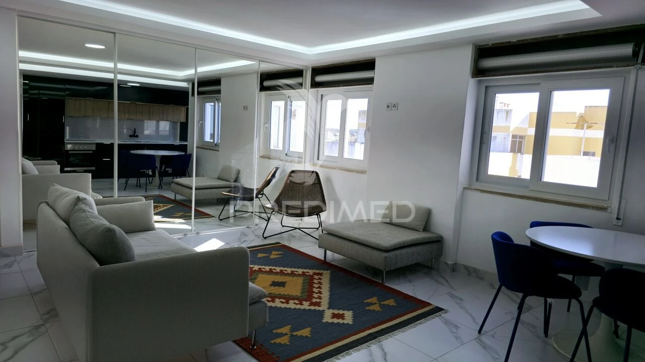 Apartamento T2 para Venda em Portimão Foto 1