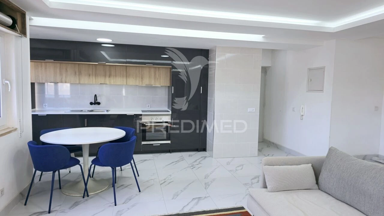 Apartamento T2 para Venda em Portimão Foto 15