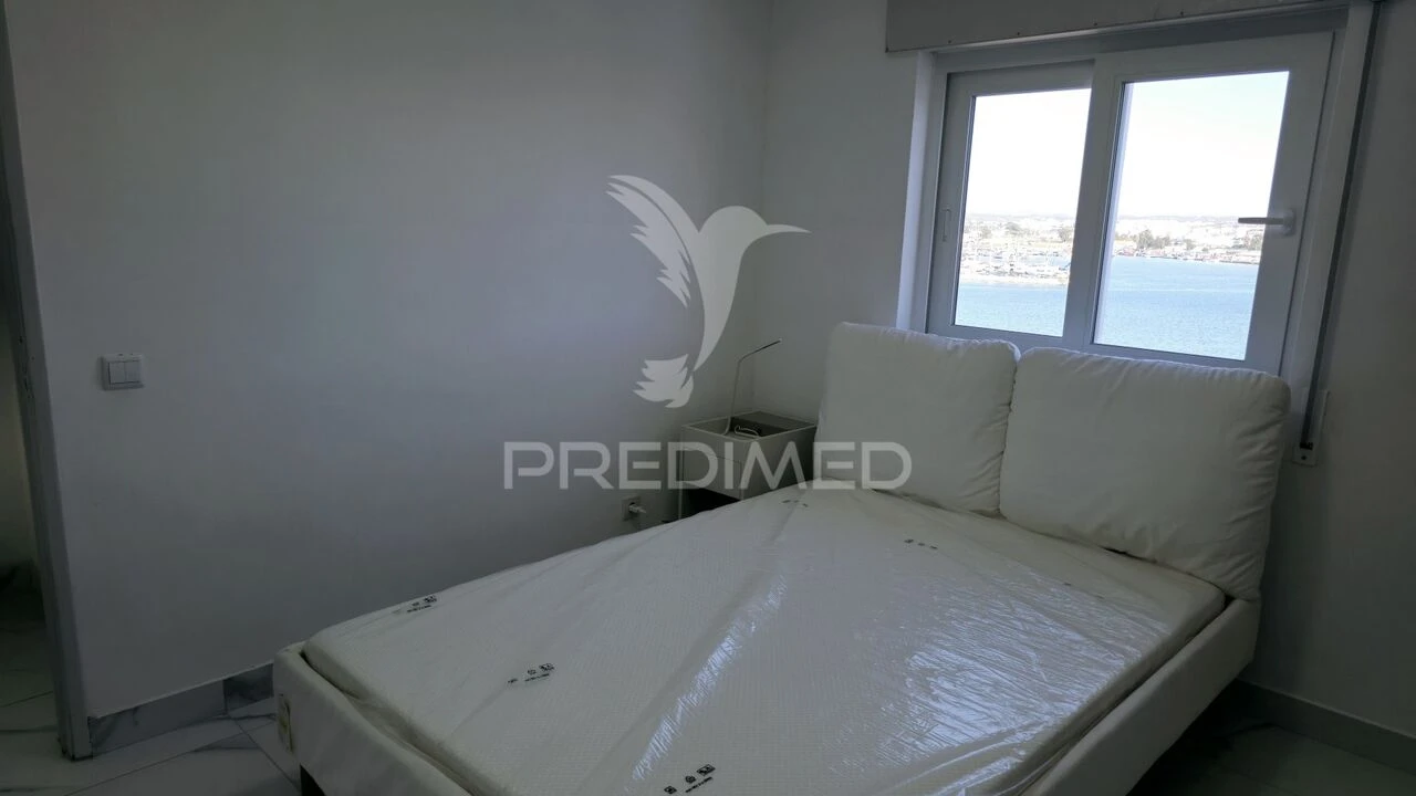 Apartamento T2 para Venda em Portimão Foto 23