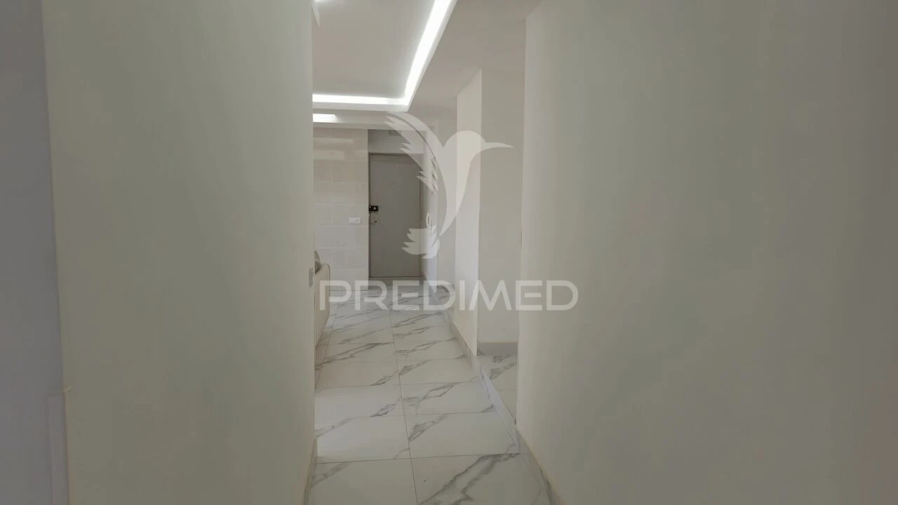 Apartamento T2 para Venda em Portimão Foto 34