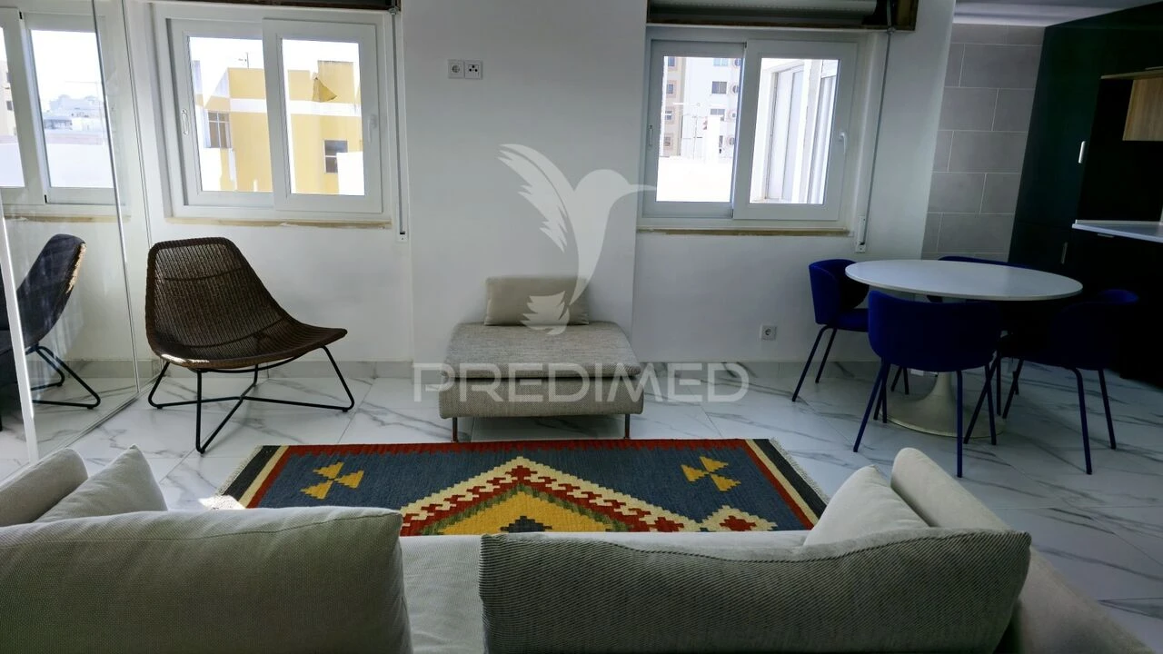 Apartamento T2 para Venda em Portimão Foto 3
