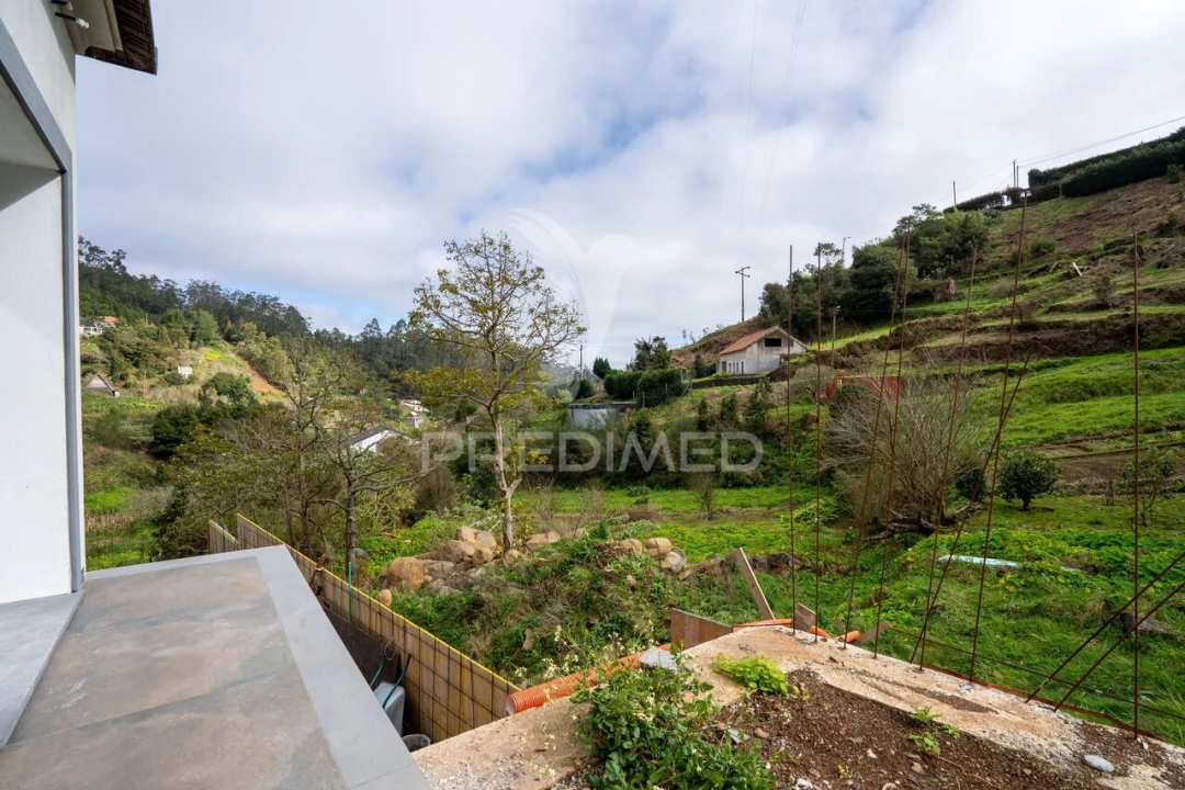 Moradia T3 para Venda em Santo Antonio da Serra Foto 17