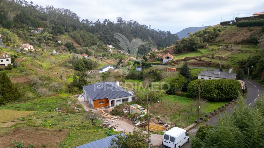 Moradia T3 para Venda em Santo Antonio da Serra Foto 26