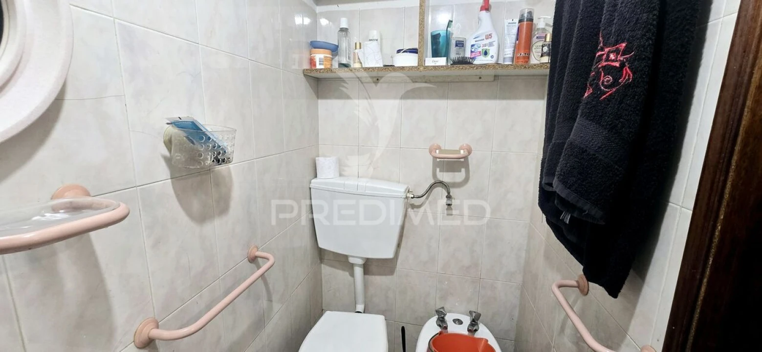 Moradia T2 para Venda em Ferragudo Foto 17