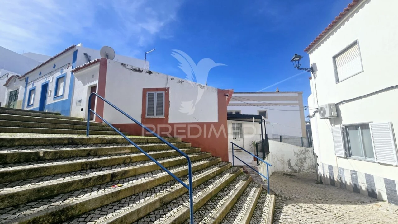 Moradia T2 para Venda em Ferragudo Foto 1