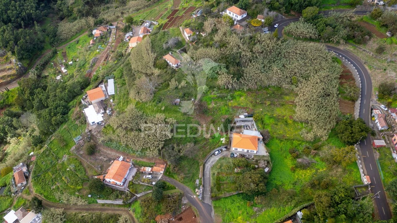 Prédio para Venda em Caniço Foto 7