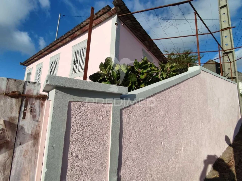 Moradia T2 para Venda em Fajã da Ovelha Foto 24