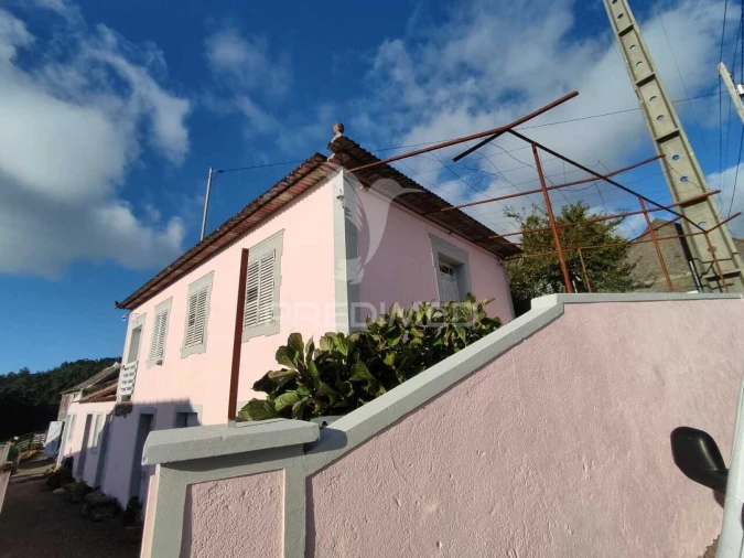 Moradia T2 para Venda em Fajã da Ovelha Foto 21