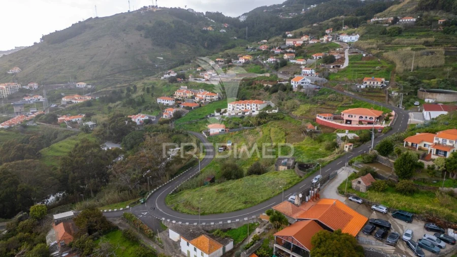 Terreno para Venda em Caniço Foto 19