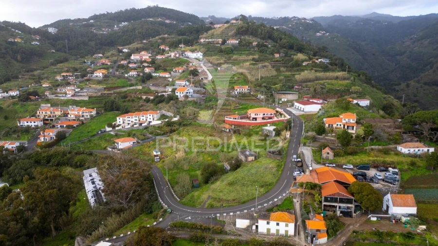 Terreno para Venda em Caniço Foto 22