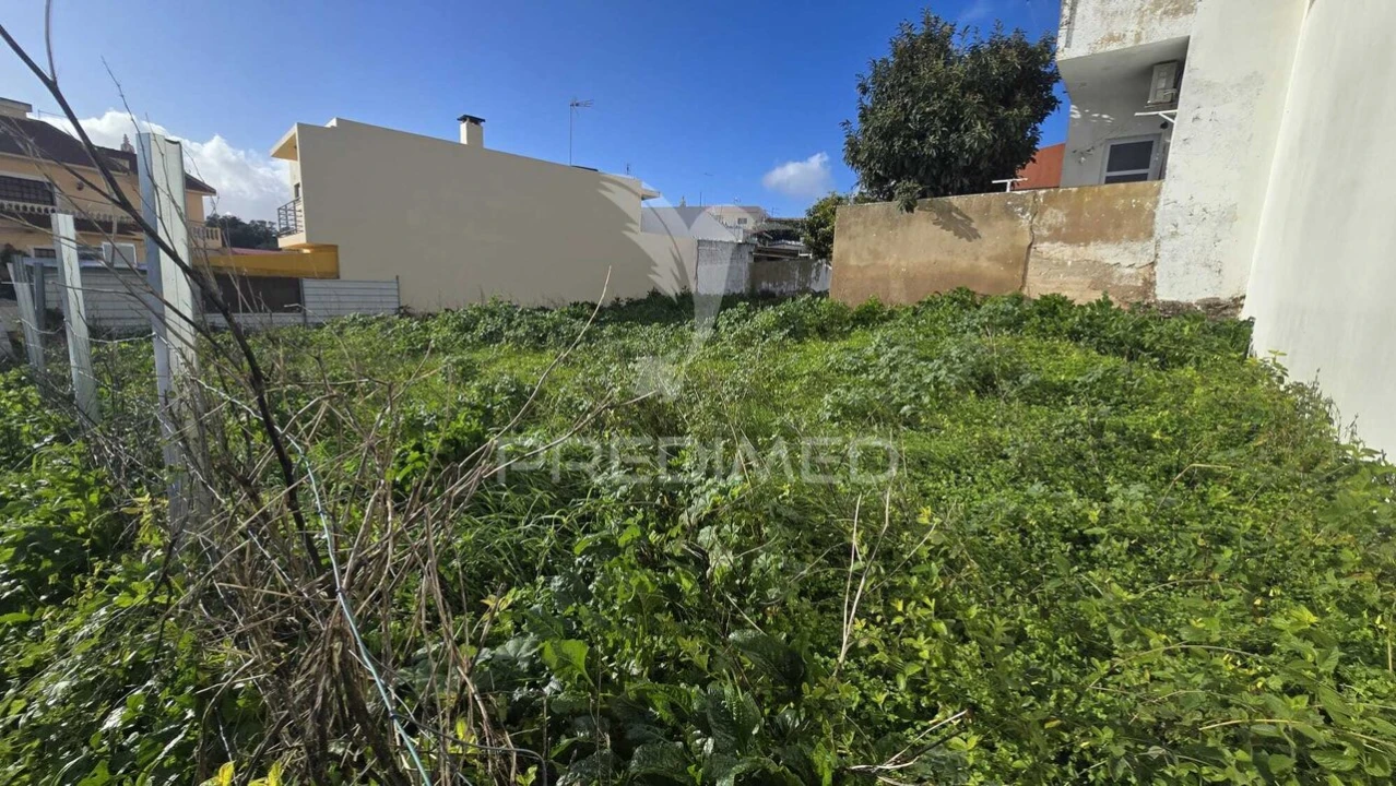 Terreno para Venda em Portimão Foto 3