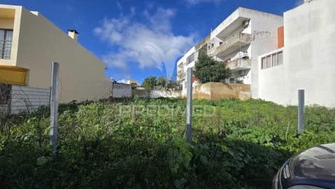 Terreno para Venda em Portimão
