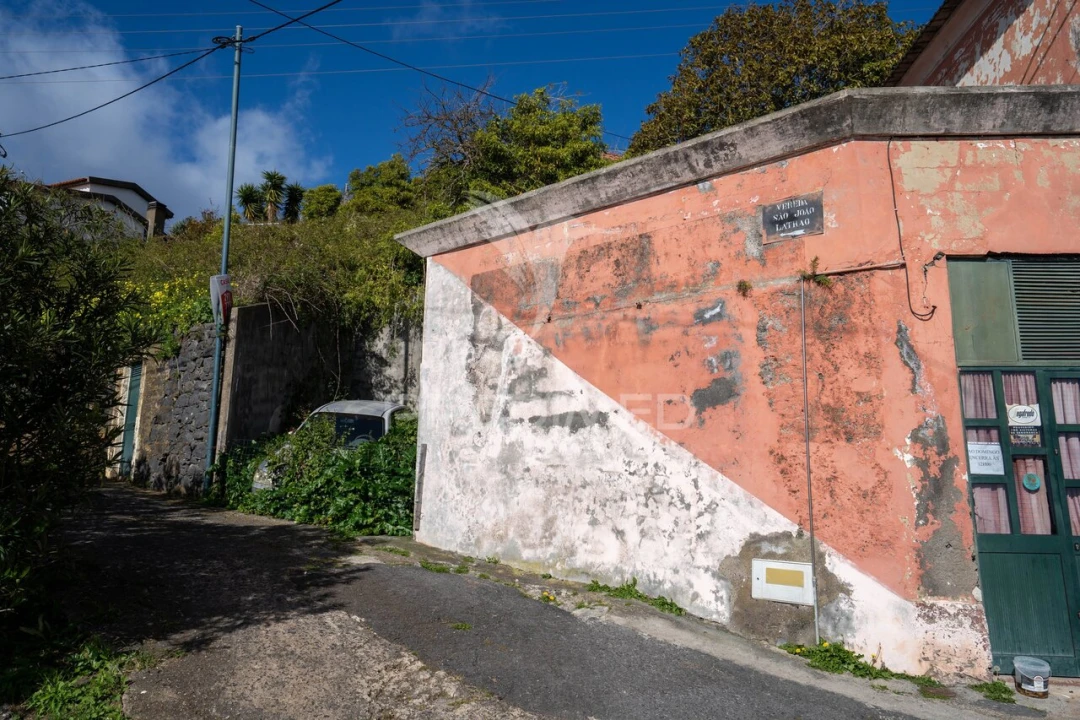 Moradia T3 para Venda em São Gonçalo Foto 9