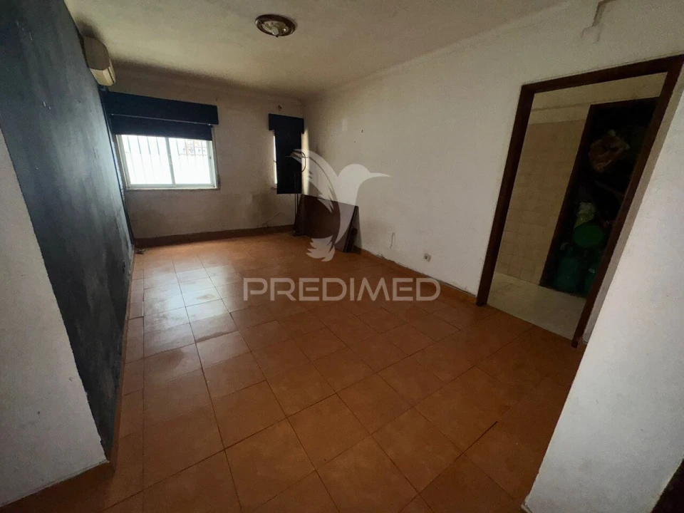 Apartamento T2 para Venda em São Bras e São Lourenço Foto 2