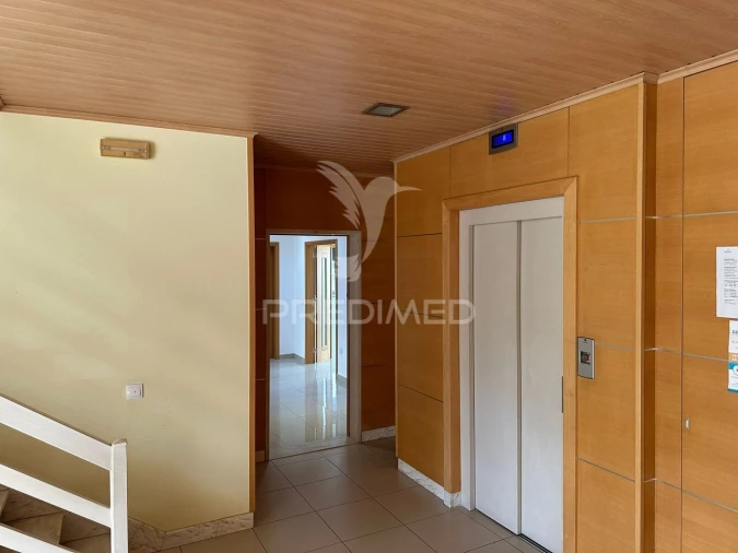 Apartamento T2 para Venda em Castelo Branco Foto 17