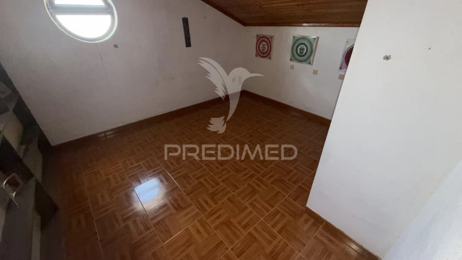 Moradia T2 para Venda em Santiago Maior Foto 21