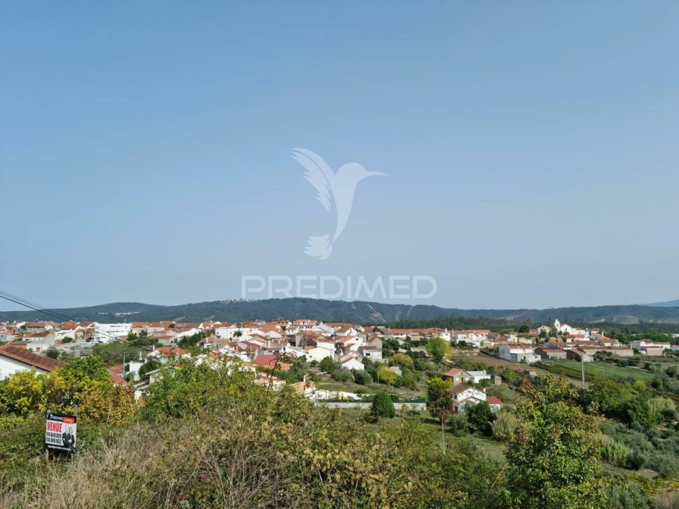 Terreno para Venda em Almalagues Foto 1