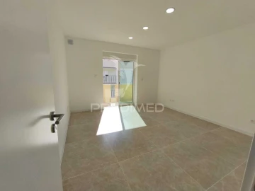 Apartamento T2 para Venda em Setubal (São Sebastião)