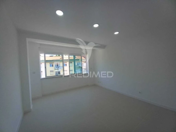 Apartamento T2 para Venda em Setubal (São Sebastião) Foto 4