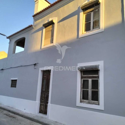 Moradia T6 para Venda em Almeirim Foto 3