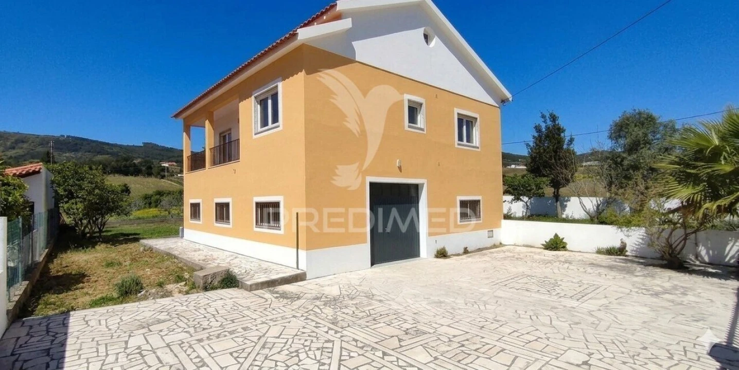 Moradia T2 para Venda em Arruda dos Vinhos Foto 30