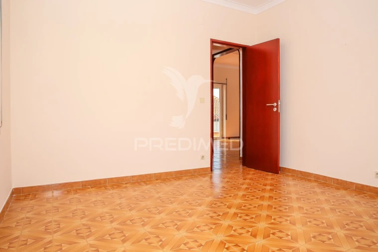 Moradia T2 para Venda em Arruda dos Vinhos Foto 11