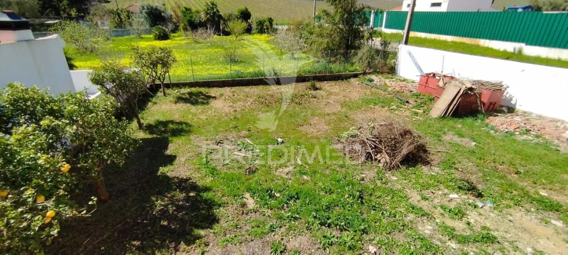 Moradia T2 para Venda em Arruda dos Vinhos Foto 23