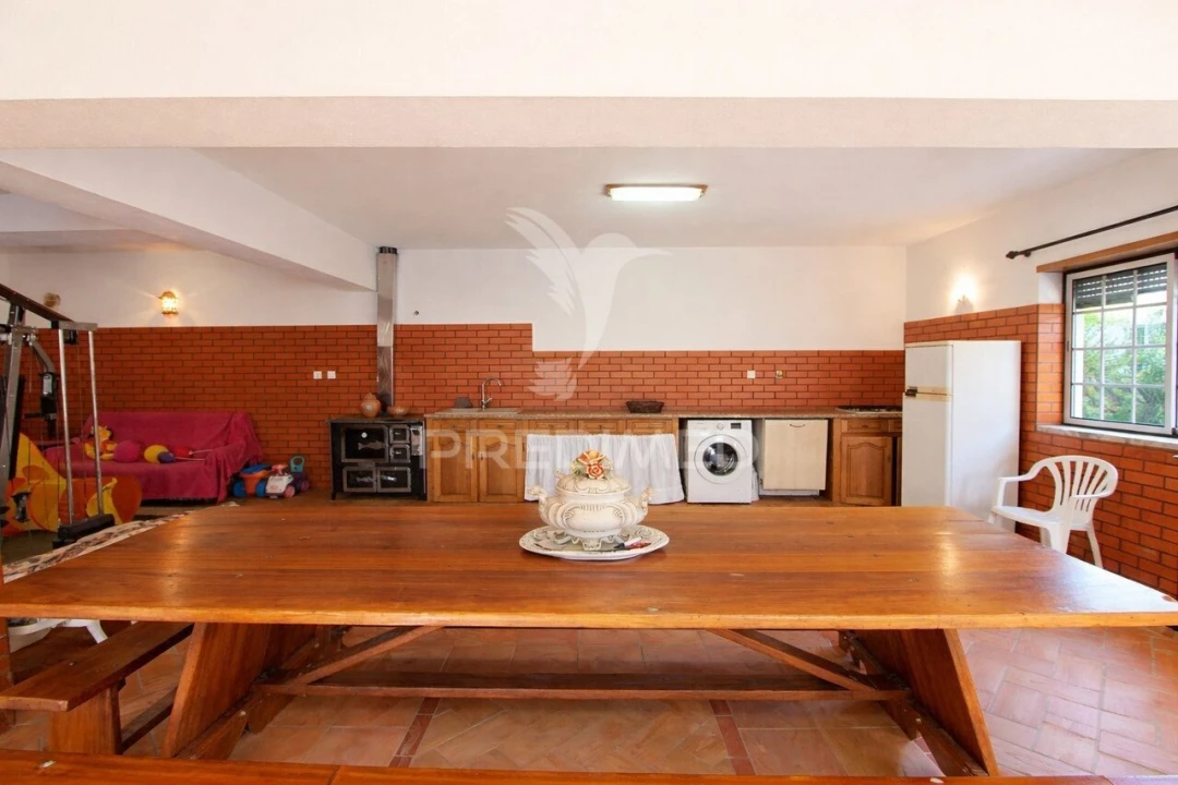 Moradia T5 para Venda em Alcochete Foto 4