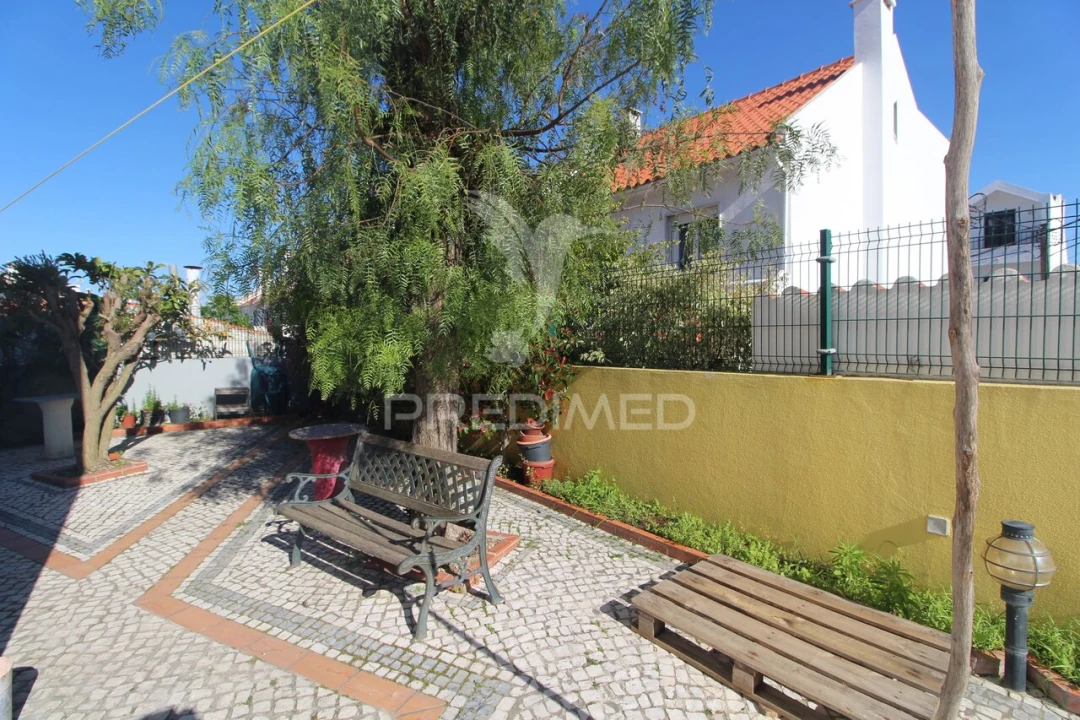 Moradia T5 para Venda em Alcochete Foto 8