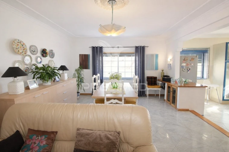 Moradia T5 para Venda em Alcochete Foto 10