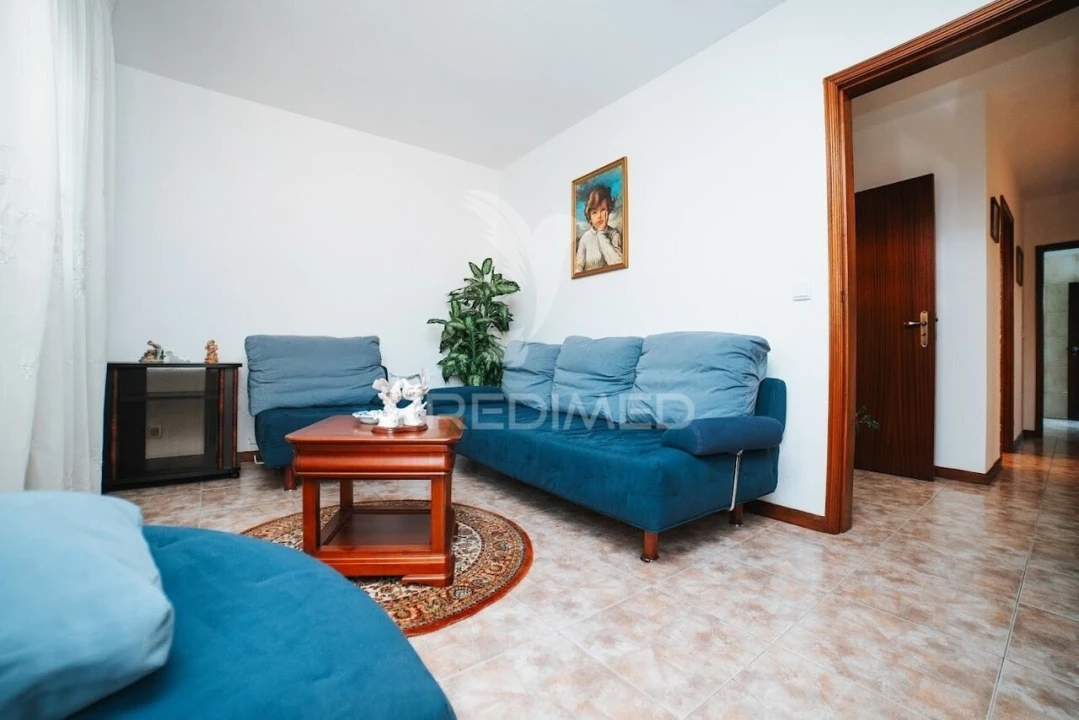 Moradia T5 para Venda em Lama Foto 30