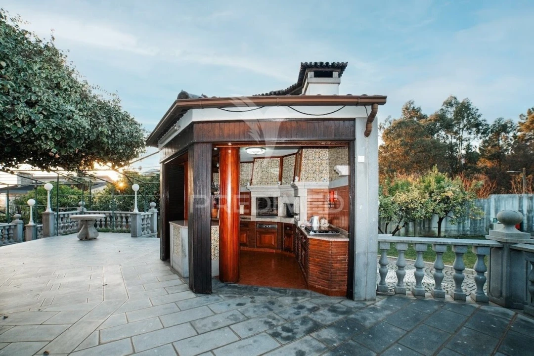 Moradia T5 para Venda em Lama Foto 35