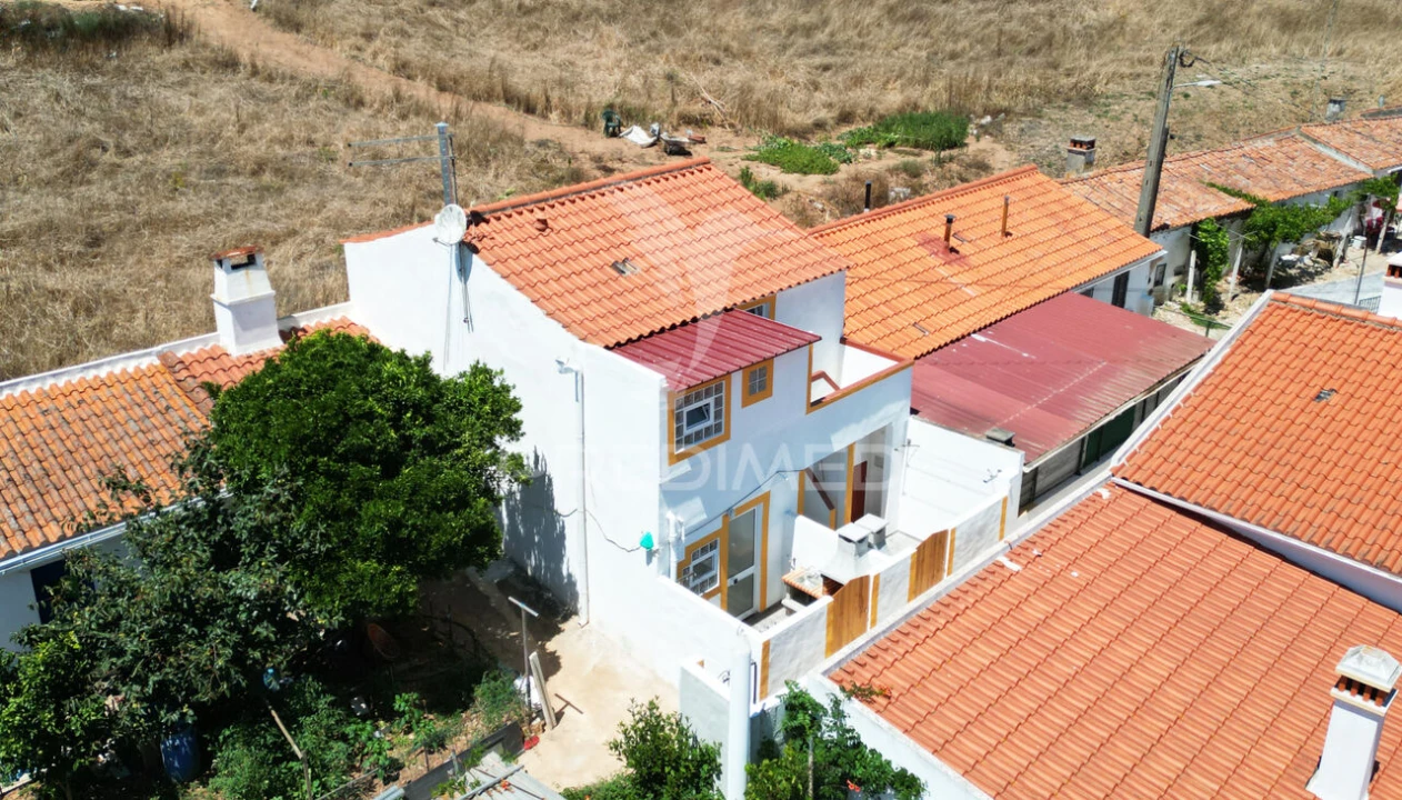 Moradia T4 para Venda em São Salvador e Santa Maria Foto 4