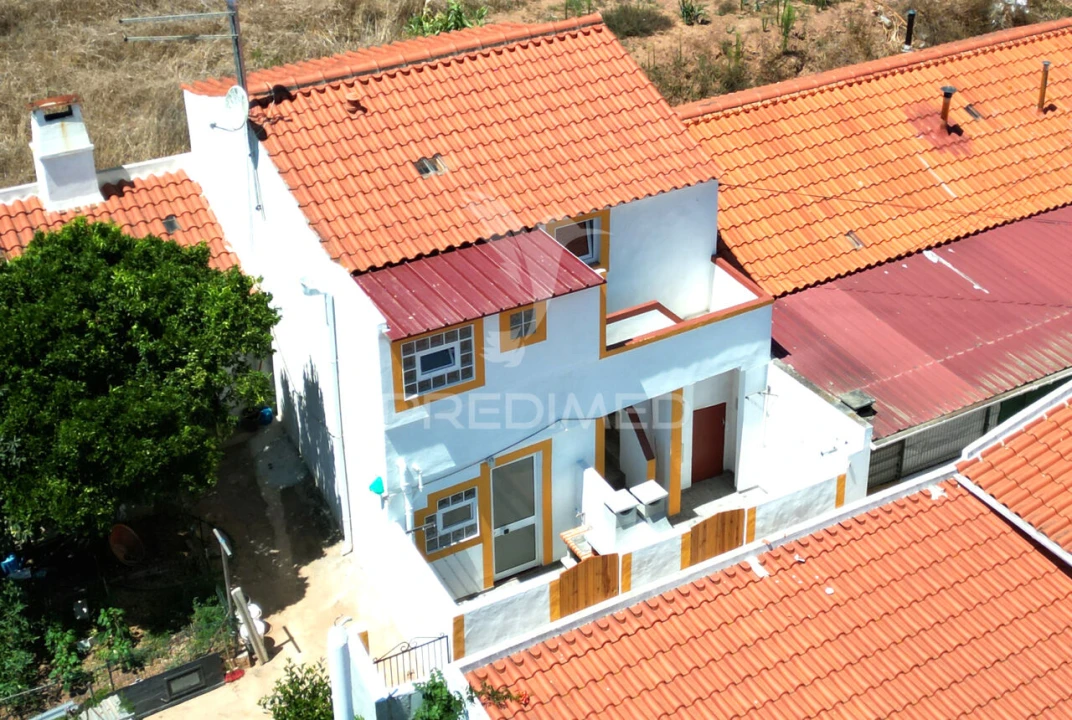 Moradia T4 para Venda em São Salvador e Santa Maria Foto 3