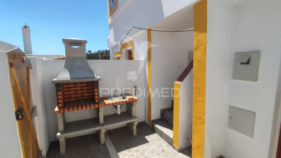 Moradia T4 para Venda em São Salvador e Santa Maria Foto 9