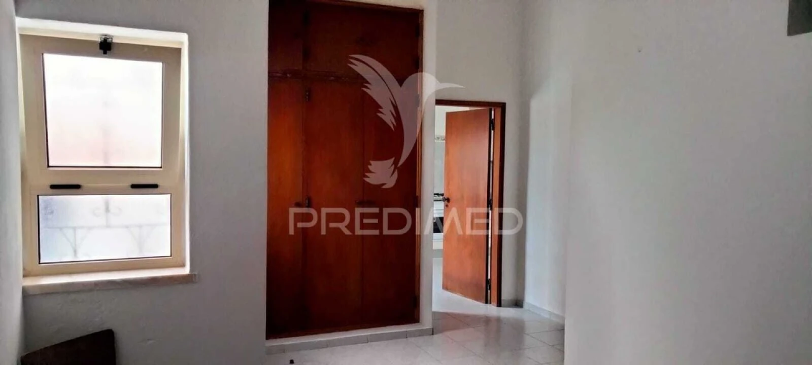 Apartamento T1 para Venda em São Bartolomeu de Messines Foto 3