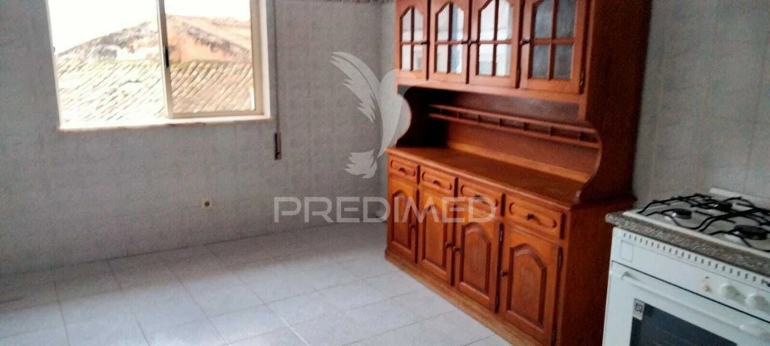 Apartamento T1 para Venda em São Bartolomeu de Messines Foto 2