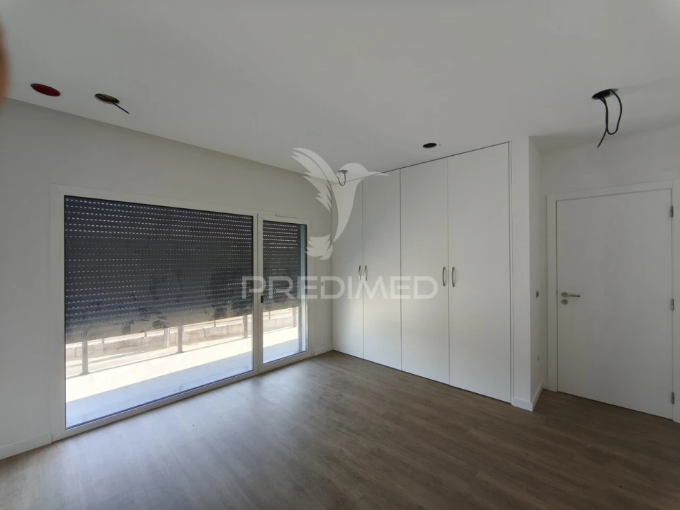 Moradia T3 para Venda em Fatima Foto 21