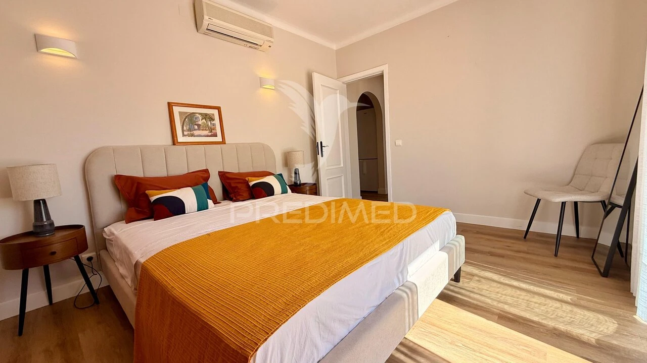 Apartamento T2 para Venda em Alvor Foto 10