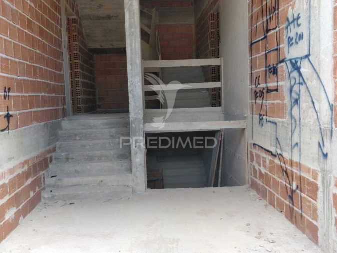 Apartamento T2 para Venda em Corroios Foto 3