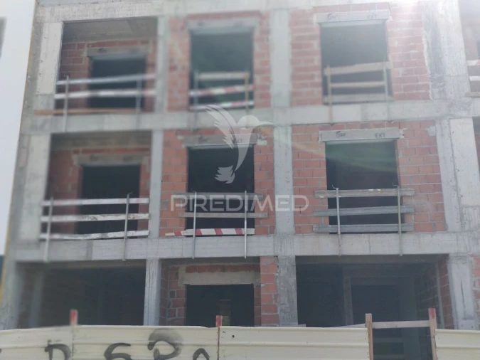 Apartamento T2 para Venda em Corroios Foto 2